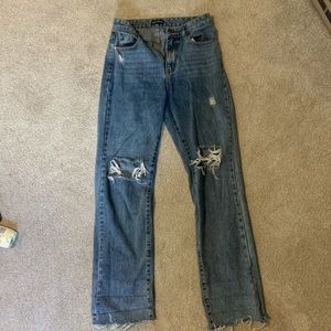 PLT MOM JEANS: good for casual,going out, or every day wear